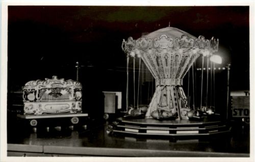 Gornichem - Miniatur Zweefcaroussel