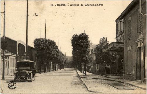 Rueil - Avenue du Chemin de Fer - automobile