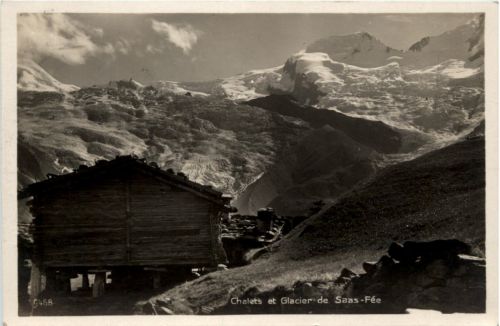 Chalets et Glacier de Saas Fee