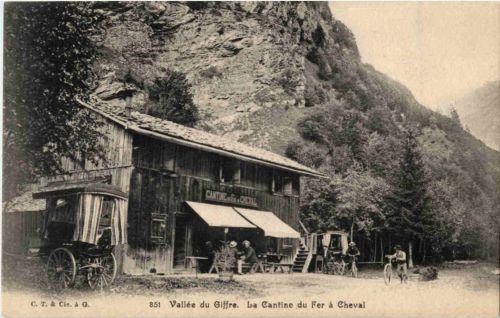 Vallee du Giffre - Le Cantine du Fer a cheval