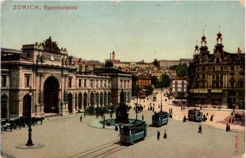 Zürich - Bahnhofplatz mit Tram