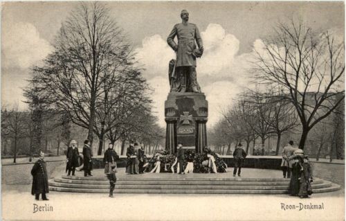 Berlin - Roon Denkmal