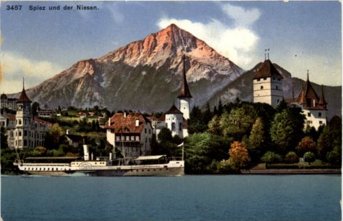 Spiez mit Dampfer