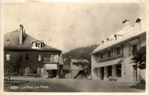 Le Pont - La Poste