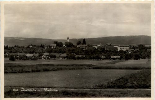 Täuffelen am Bielersee