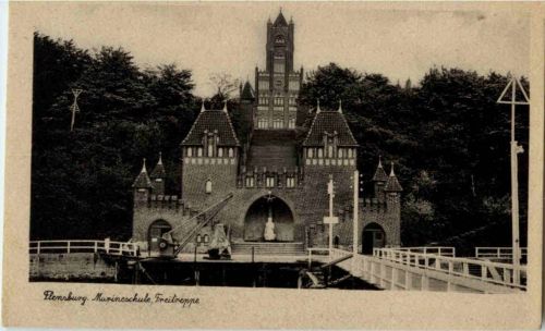 Flensburg - Marineschule Freitreppe