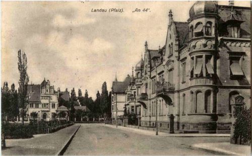 Landau - An 44