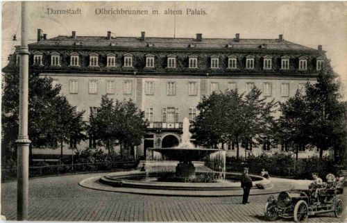 Darmstadt - Olbrichbrunnen