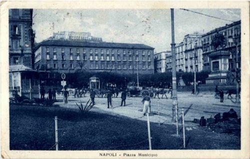 Napoli - Piazza Municipio