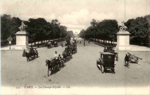 Paris - Le Champs Elysees