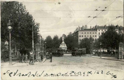 Lyon - Place Morand - Tramway