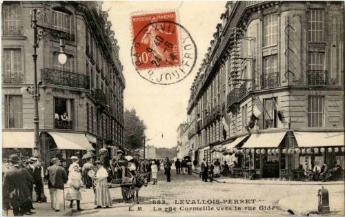 Lavallois Perret - La Rue Cormeille