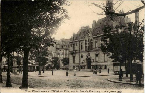 Vincennes - L Hotel de Ville