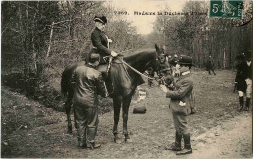 Madame la Duchesse d Uzes