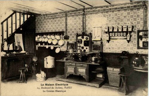 Paris - La Maison Electrique