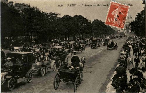 Paris - Avenue du Bois de Boulogne