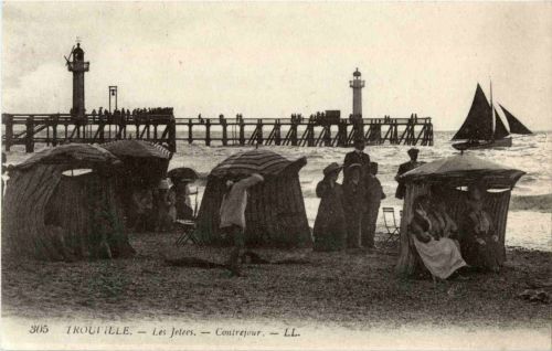 Trouville - Les Jetees