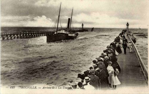 Trouville - Arrivee La Touques