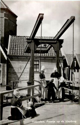Volendam - Praatje od de Klapbrug