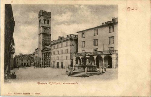 Assisi - Piazza Vittorio Emanuele
