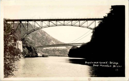 Bear Mountain Hudson River bridge