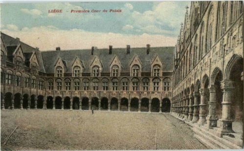 Liege - Premiere Cour du Palais