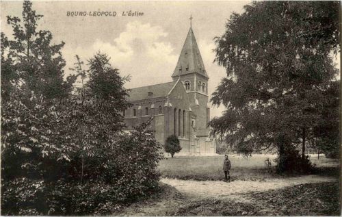 Bourg Leopold - L Eglise