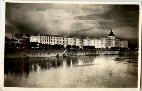 Moscow- The Palace of Labour