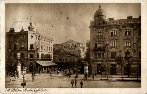 St. Pölten - Bahnhofplatz