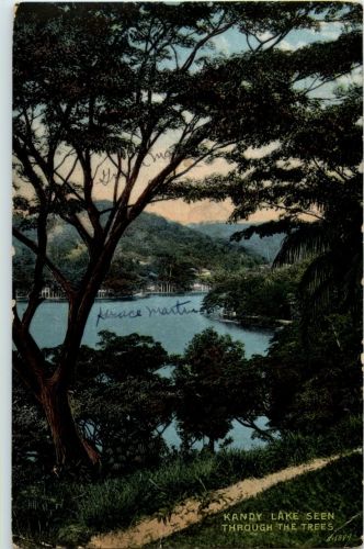 Kandy Lake