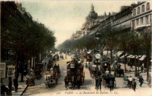 Paris - Le Boulevard des Italiens