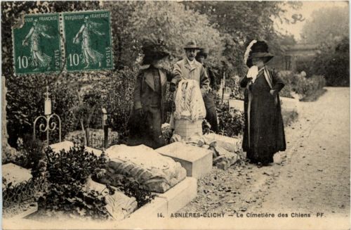Clichy - Asnieres - Le Cimetiere des Chiens