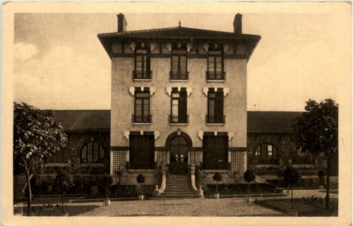 Bretigny sur Orge - Le Groupe Scolaire