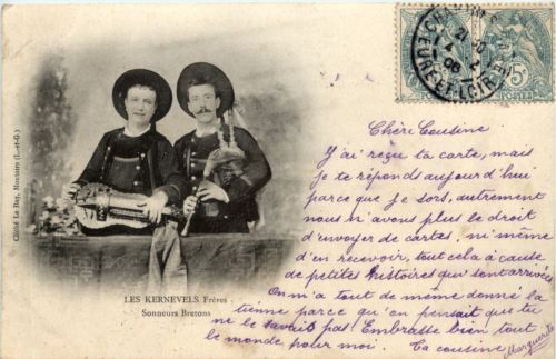 Les Kernevels Freres - Sonneurs Bretons