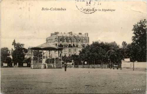 Bois Colombes - Place de la Republique