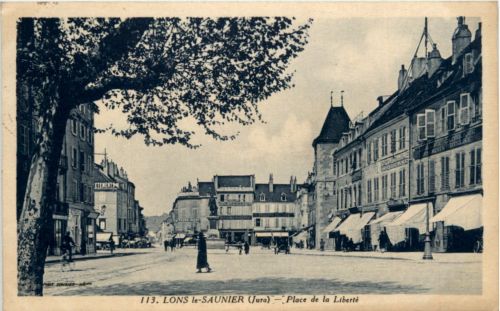 Lons le Saunier - Place de la Liberte