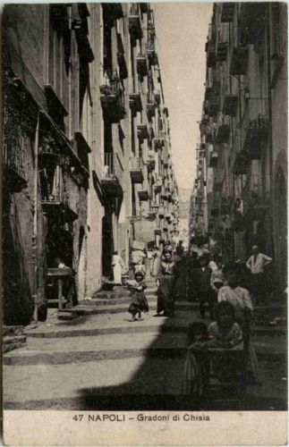 Napoli - Gradoni di Chiaia