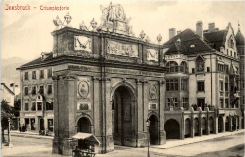 Innsbruck - Triumphpforte