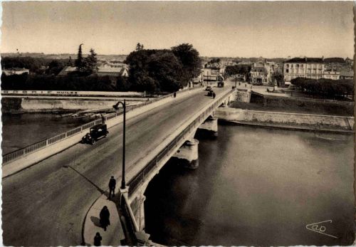 Saintes - Pont National