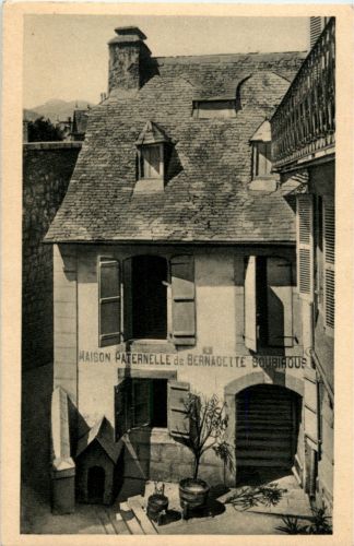 Lourdes - Maison Paternelle