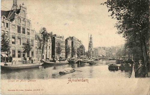 Amsterdam - singel en Munt Gebouw