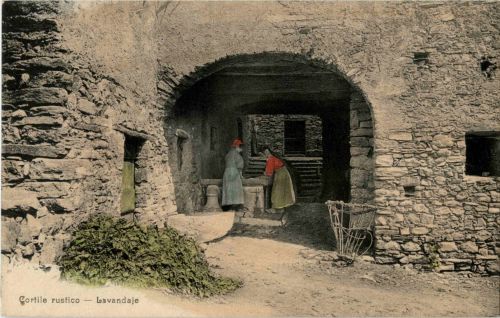 Cortile rustico - Lavandaje