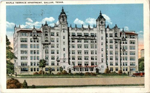 Dallas - Maple Terrace Apartment