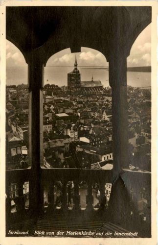 Stralsund - Blick von der Marienkirche auf die Innenstadt