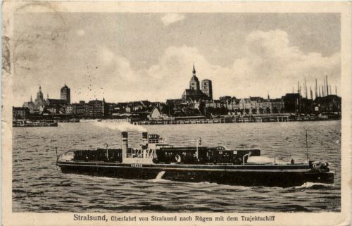 Stralsund - Überfahrt von Stralsund nach Rügen mit dem Trajektschiff
