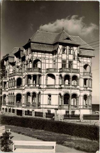 Ostseebad Kühlungsborn - Kindererholungsheim /Seeschlösschen/