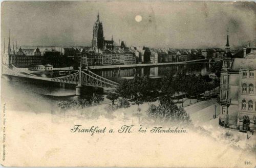 Frankfurt bei Mondschein