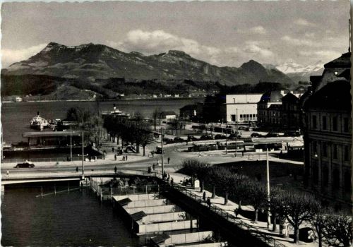 Luzern - Bahnhofplatz