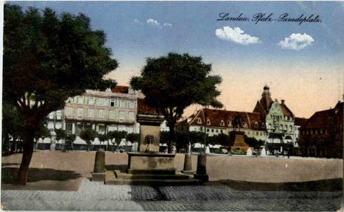 Landau - Paradeplatz