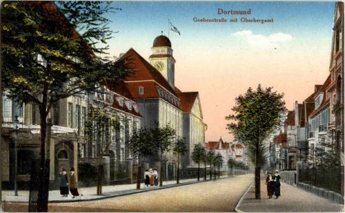 Dortmund - Goebenstrasse mit Oberbergamt